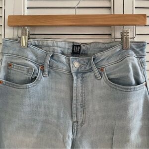GAP Denim, 30R, Curvy True Skinny Light Wash Jeans, raw hem cuffs